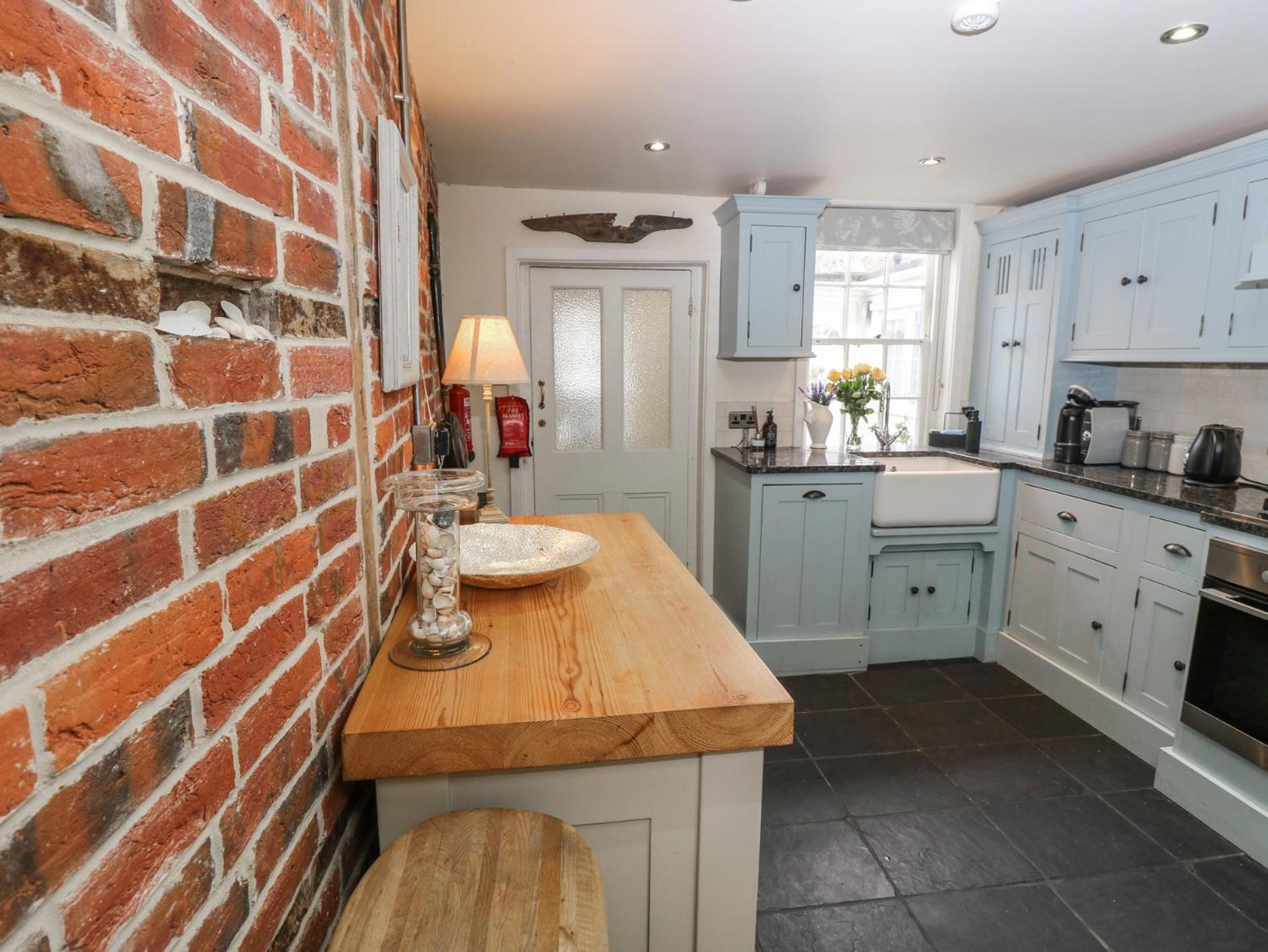 Captains Row Lymington Extérieur photo